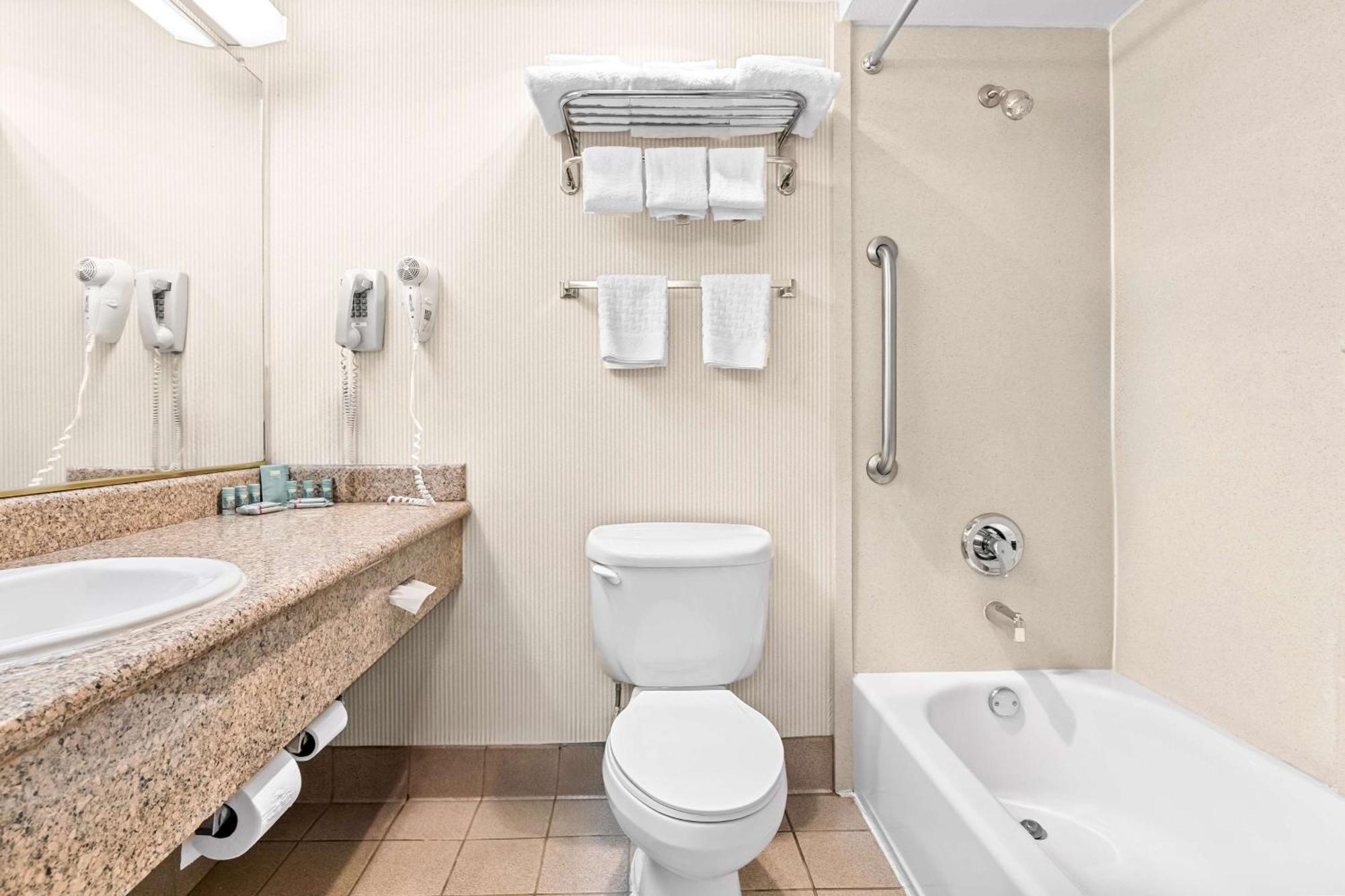 Surestay Hotel By Best Western Castro Valley Extérieur photo