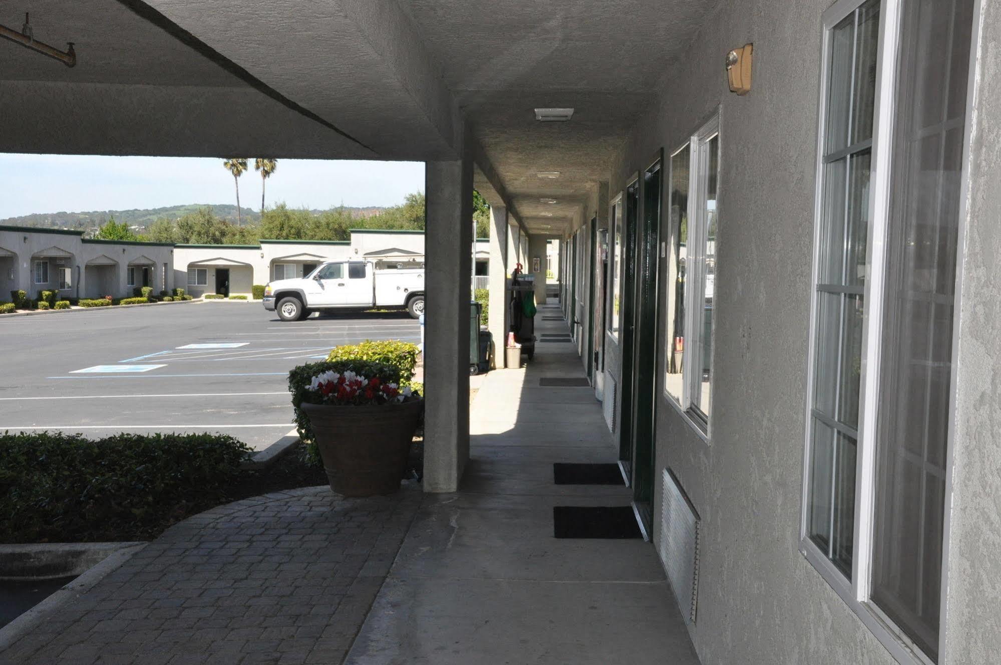 Surestay Hotel By Best Western Castro Valley Extérieur photo